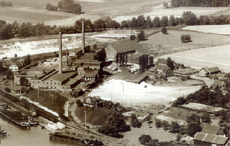 Achenbachhafen und Ziegeleigelände um 1960